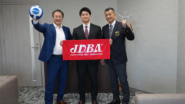 J.D.B.A.岩見理事長が来社